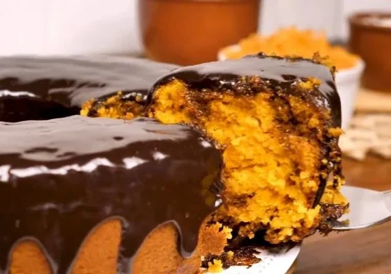 Bolo de cenoura